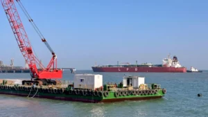 अमेरिका की चीन को कड़ी चेतावनी: ईरान का तेल बीजिंग तक पहुंचने पर लगेगी रोक