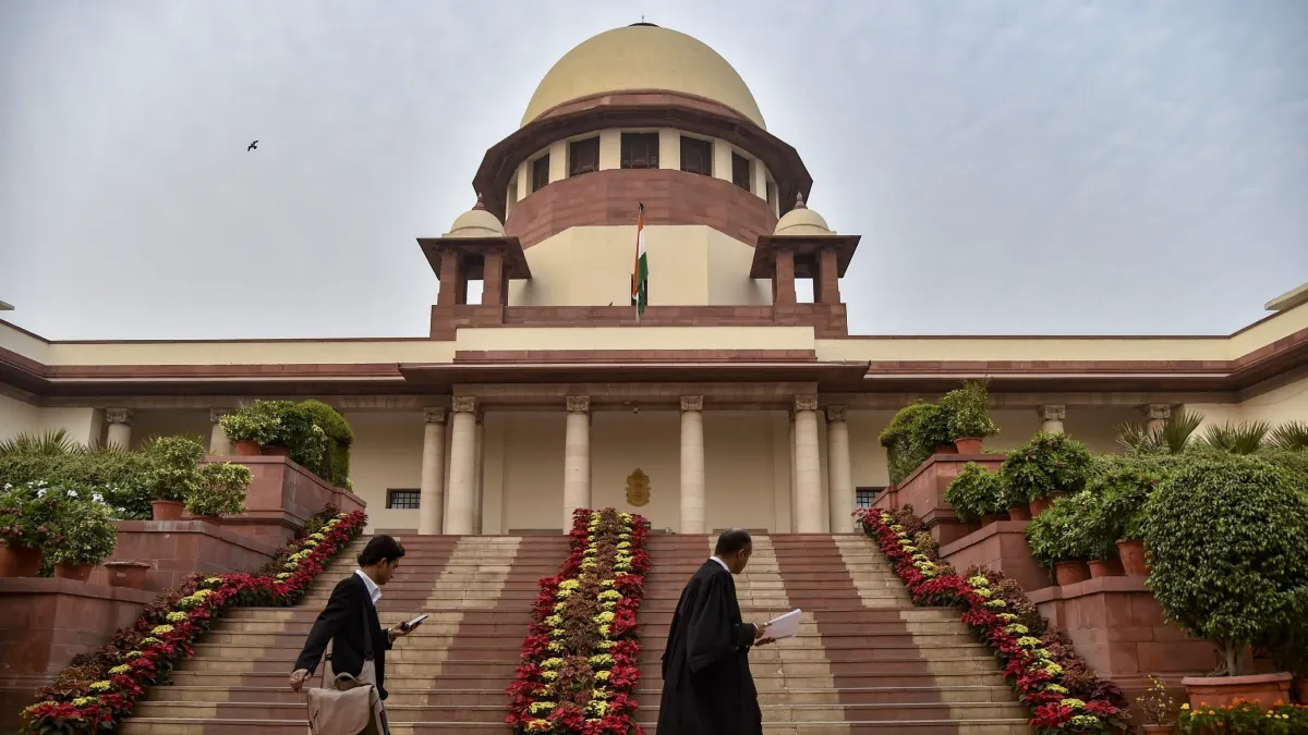 ‘पैलेट गन के इस्तेमाल पर सुप्रीम कोर्ट सख्त, केंद्र सरकार से मांगी SOP की जानकारी